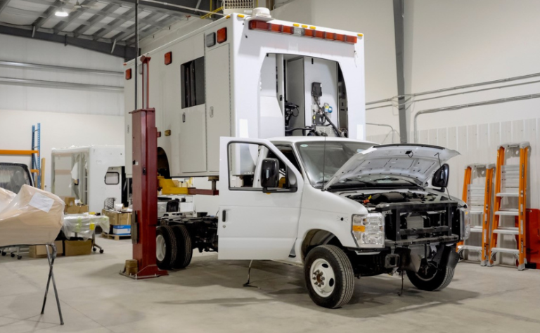 remise à neuf d'ambulance et d'autobus canada