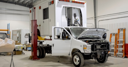 remise à neuf d'ambulance et d'autobus canada